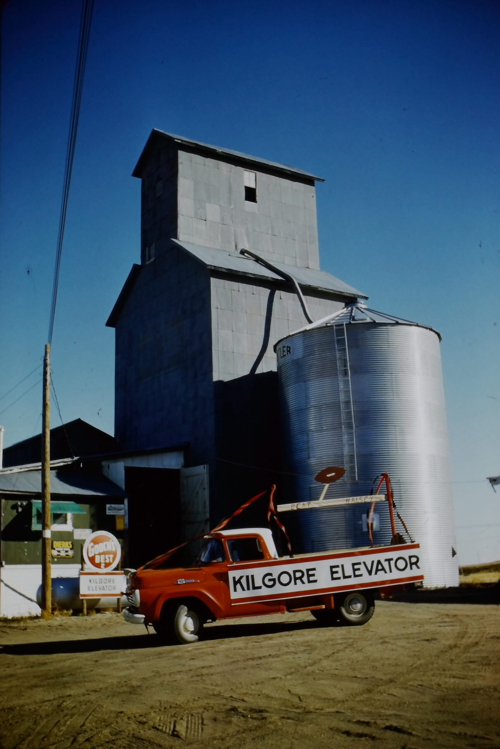 Grain elevator, Kilgore, Nebraska, 1961